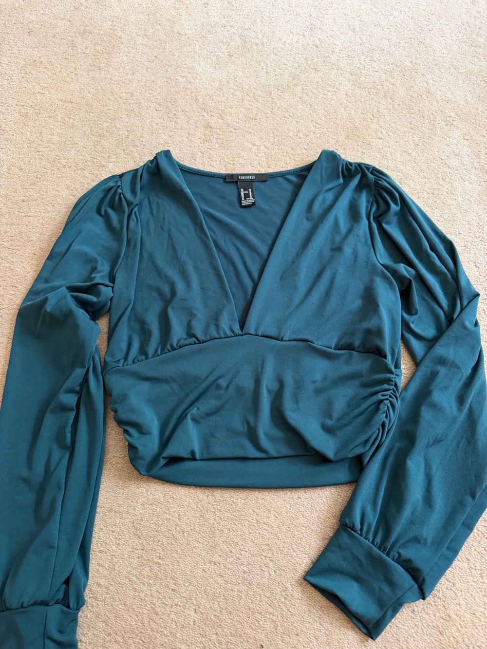 Forever21 Teal V-Neck Long Sleeve Crop Top